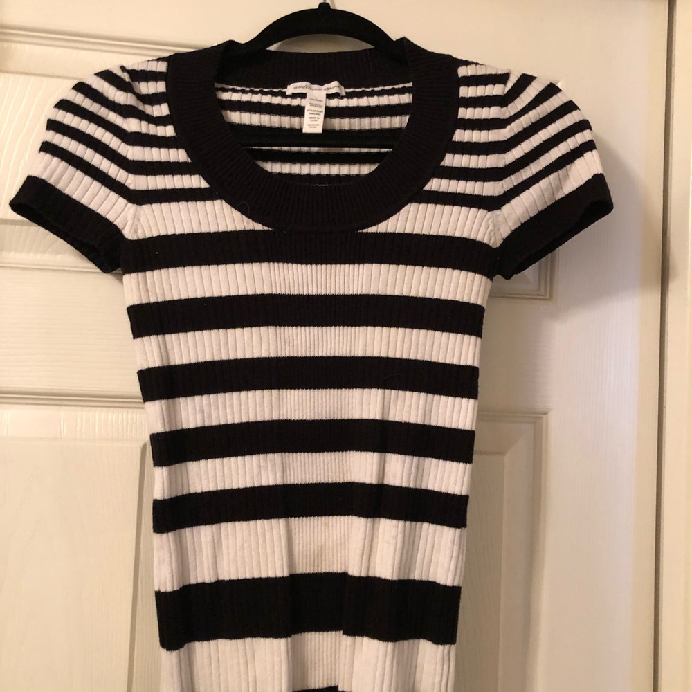 Black n white stripped knit top size medium
